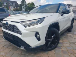 Weiß Gebraucht 2020 Toyota RAV4 Hybrid SUV | 28.990 € (Guter Preis)