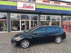 Schwarz Gebraucht 2020 Opel Astra Kombi | 7.900 € (Fairer Preis)