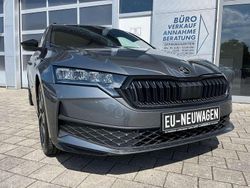 Graphitgrau Neu 2025 Skoda Octavia SportLine Kombi | 39.990 € (Fairer Preis)
