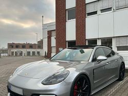 Silber Gebraucht 2017 Porsche Panamera Exclusive Series Chrono Limousine | 62.000 €