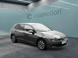 Grau Gebraucht 2022 VW Golf VIII Active Limousine | 26.800 € (Etwas zu teuer)