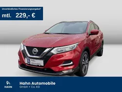 New red (m) Gebraucht 2019 Nissan Qashqai SUV | 19.380 € (Fairer Preis)