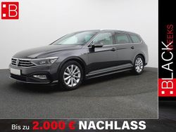 Grau Gebraucht 2024 VW Passat IQ Drive Kombi | 31.450 € (Guter Preis)