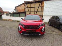 Lackierung elixierrot Gebraucht 2024 Peugeot 2008 Allure SUV | 24.300 € (Fairer Preis)