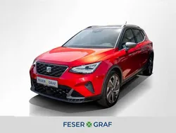 Desire rot metallic Gebraucht 2024 Seat Arona FR SUV | 22.950 € (Fairer Preis)