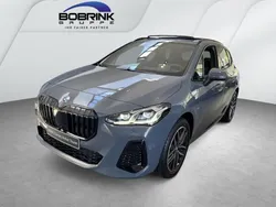Grau Neu 2025 BMW 225 Active Tourer M Sport Van / Kleinbus | 54.900 € (Teuer)