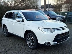 Gebraucht 2015 Mitsubishi Outlander Diamant Edition SUV | 8.999 € (Guter Preis)
