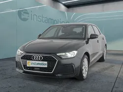 Grau Gebraucht 2024 Audi A1 Sportback Advanced Kleinwagen | 23.830 € (Fairer Preis)