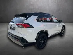 Gebraucht 2019 Toyota RAV4 Hybrid Style SUV | 30.200 € (Guter Preis)