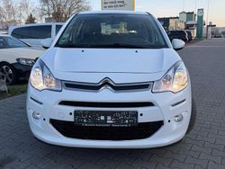 Weiß Gebraucht 2016 Citroën C3 SELECTION Limousine | 6.699 € (Fairer Preis)