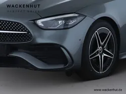 Grau Gebraucht 2023 Mercedes C180 AMG Kombi | 35.900 € (Fairer Preis)