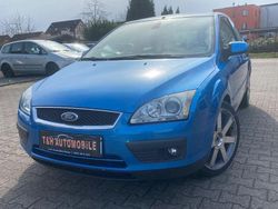 Blau Gebraucht 2005 Ford Focus Titanium Kleinwagen | 2.550 € (Fairer Preis)