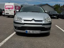 Silber Gebraucht 2007 Citroën C4 Kombi | 1.650 €