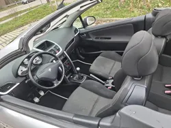 Silber Gebraucht 2008 Peugeot 207 CC Cabrio | 3.250 € (Fairer Preis)