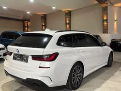 Weiß Gebraucht 2021 BMW 320 M Sport Kombi | 31.950 € (Guter Preis)