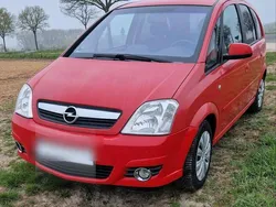 Rot Gebraucht 2007 Opel Meriva Van / Kleinbus | 3.600 € (Fairer Preis)