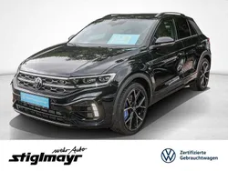 Deep black perleffekt Gebraucht 2024 VW T-Roc Beats SUV | 39.220 € (Fairer Preis)