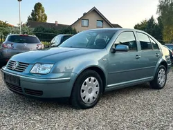Blau Gebraucht 2003 VW Bora Pacific Limousine | 3.780 € (Etwas zu teuer)