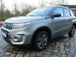 Grau Gebraucht 2020 Suzuki Vitara Comfort SUV | 17.390 € (Fairer Preis)