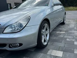 Grau Gebraucht 2005 Mercedes CLS350 Coupé | 9.200 € (Fairer Preis)