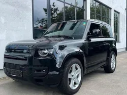 Schwarz Gebraucht 2022 Land Rover Defender SE Dynamic SUV | 84.900 € (Teuer)