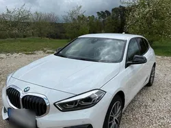 Weiß Gebraucht 2023 BMW 118 Sport Line Kleinwagen | 24.490 € (Fairer Preis)
