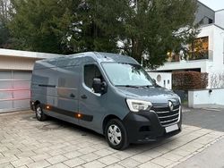 Grau Gebraucht 2021 Renault Master Van / Kleinbus | 23.900 €