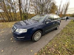 Maritimblau Gebraucht 2009 VW Passat Comfortline Kombi | 2.300 € (Guter Preis)
