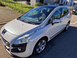 Weiß Gebraucht 2010 Peugeot 3008 Kombi | 7.600 € (Fairer Preis)