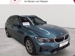 Blue ridge mountain metallic Gebraucht 2021 BMW 318 Sport Line Kombi | 22.290 € (Guter Preis)