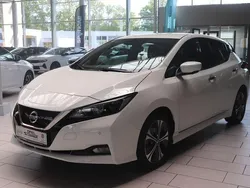 Weiß Gebraucht 2021 Nissan Leaf N-Connecta Kleinwagen | 15.690 € (Fairer Preis)