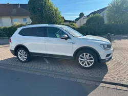 Weiß Gebraucht 2018 VW Tiguan Allspace SUV | 20.000 € (Etwas zu teuer)
