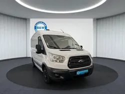 Weiß Gebraucht 2016 Ford Transit Trend Van / Kleinbus | 11.599 € (Superpreis)