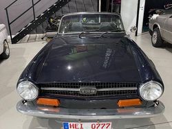 Blau Gebraucht 1974 Triumph TR6 Cabrio | 10.499 €