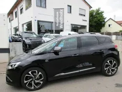 Black pearl dach grau Gebraucht 2017 Renault Scénic IV Bose Edition Van / Kleinbus | 8.400 € (Guter Preis)