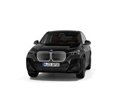 Neu 2025 BMW iX1 Comfort Edition SUV | 53.936 €