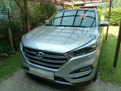 Beige Gebraucht 2016 Hyundai Tucson Premium SUV | 15.900 € (Fairer Preis)
