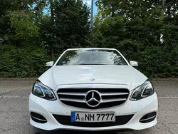Weiß Gebraucht 2013 Mercedes E200 Limousine | 13.499 €