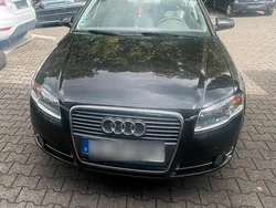 Schwarz Gebraucht 2006 Audi A4 Limousine | 2.200 € (Guter Preis)
