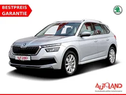 Silber Gebraucht 2020 Skoda Kamiq Style SUV | 22.950 € (Etwas zu teuer)