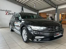 Grau Gebraucht 2022 VW Passat R-line Kombi | 22.640 € (Fairer Preis)