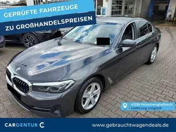 Sophistograu brillanteffekt me Gebraucht 2020 BMW 530 Limousine | 26.490 € (Fairer Preis)