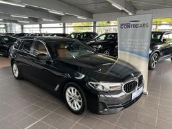 Schwarz Gebraucht 2023 BMW 520 Sport Line Kombi | 33.999 € (Guter Preis)