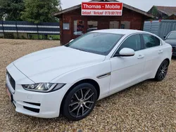 Weiß Gebraucht 2017 Jaguar XE Prestige Limousine | 14.890 € (Superpreis)