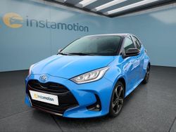 Blau Gebraucht 2024 Toyota Yaris Hybrid Kleinwagen | 27.749 € (Fairer Preis)