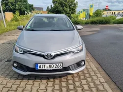Grau Gebraucht 2018 Toyota Auris Edition-S Limousine | 12.500 € (Fairer Preis)