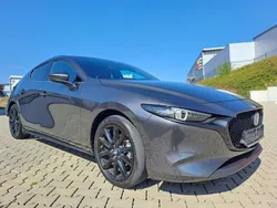 Machine gray Gebraucht 2023 Mazda 3 Exclusive-Line Kleinwagen | 28.991 € (Fairer Preis)