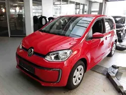 Rot Gebraucht 2021 VW e-up! United Kleinwagen | 13.770 € (Fairer Preis)