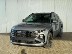 Shimmering silver Neu 2025 Hyundai Tucson GO! SUV | 34.200 € (Superpreis)