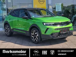 Ikone grün (metallic) Gebraucht 2024 Opel Mokka SUV | 22.925 € (Guter Preis)